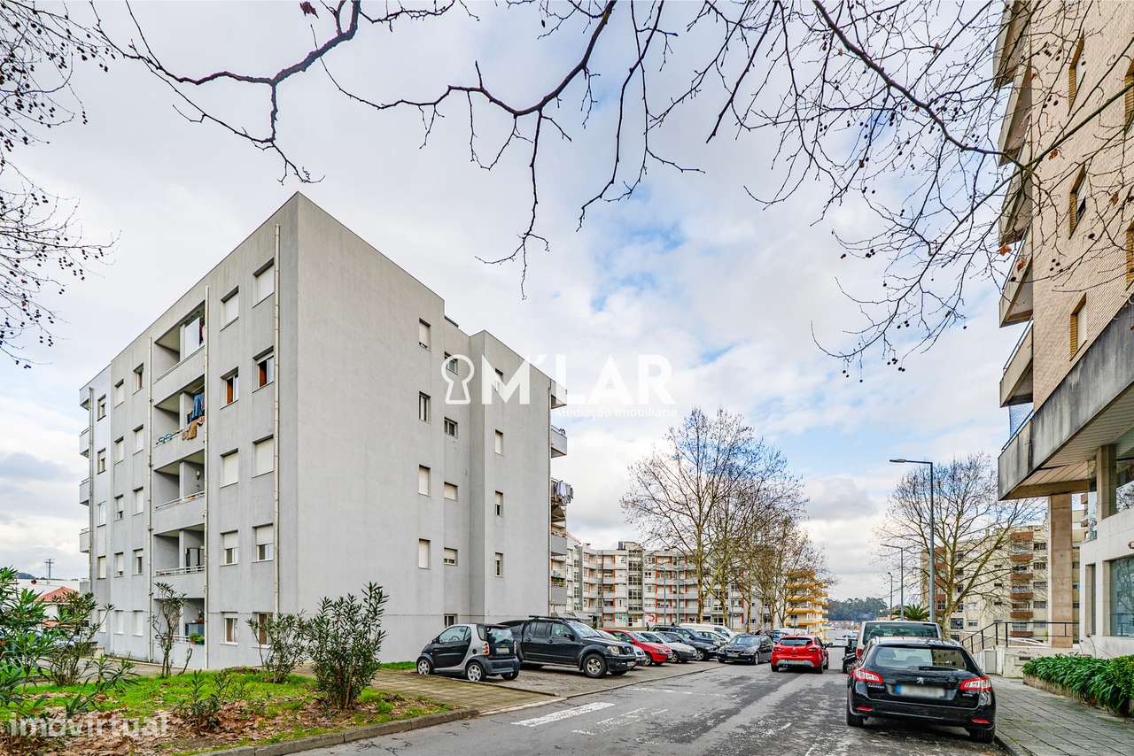 Apartamento T3 em Vila Nova de Famalicão-44