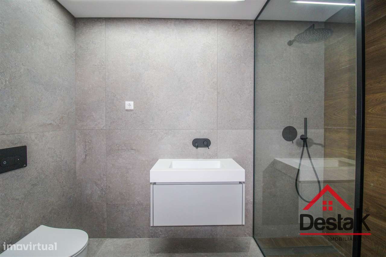 Luxuoso apartamento T4 - Viseu-23