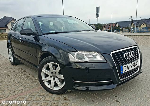 Audi A3 1.6 TDI DPF Ambiente S tronic - 1