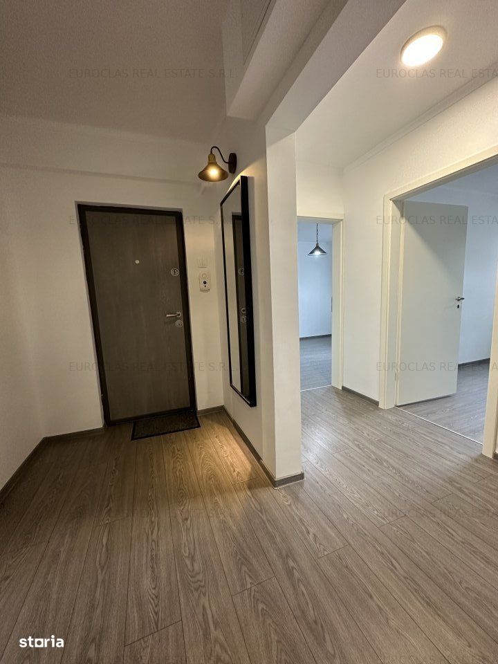 Apartament 2 camere decomandat- Boema bloc ST.4 - 87.000 euro