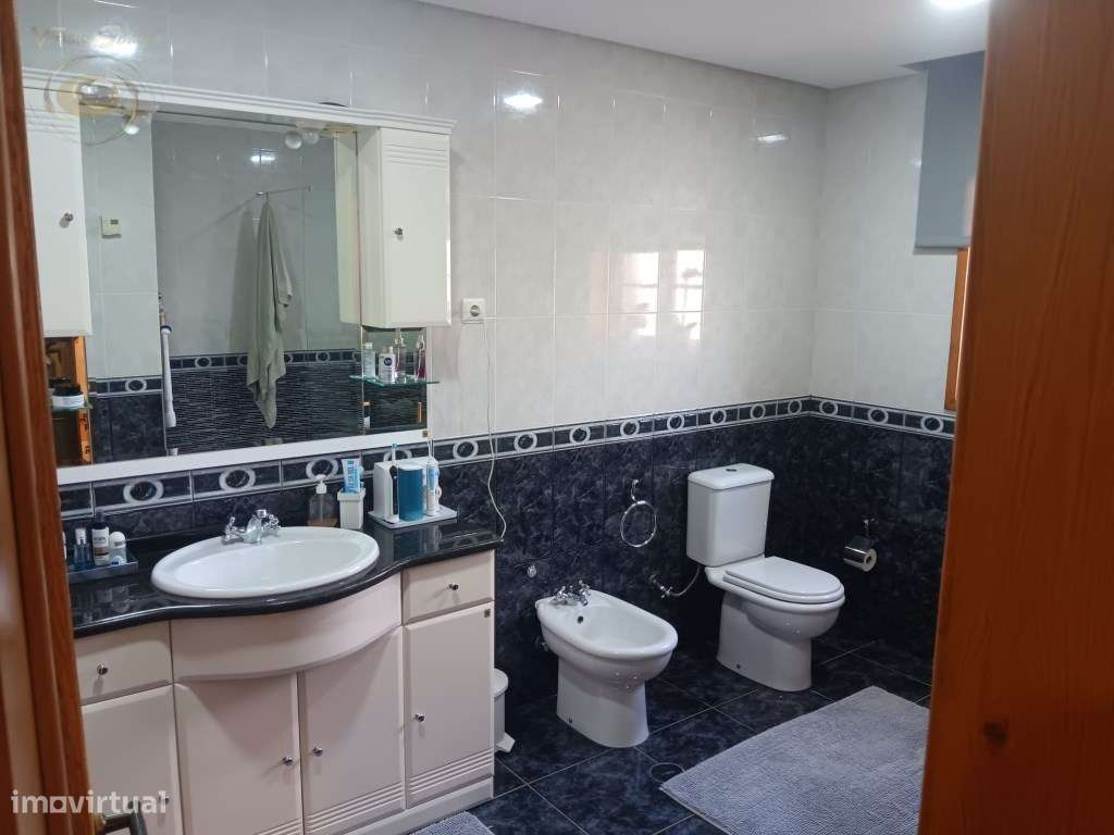 Moradia T3+1 com recheio.-36