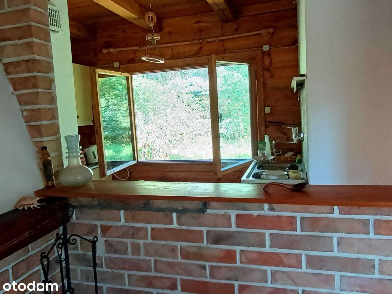 dom drewniany , z bali na działce 1423m-11