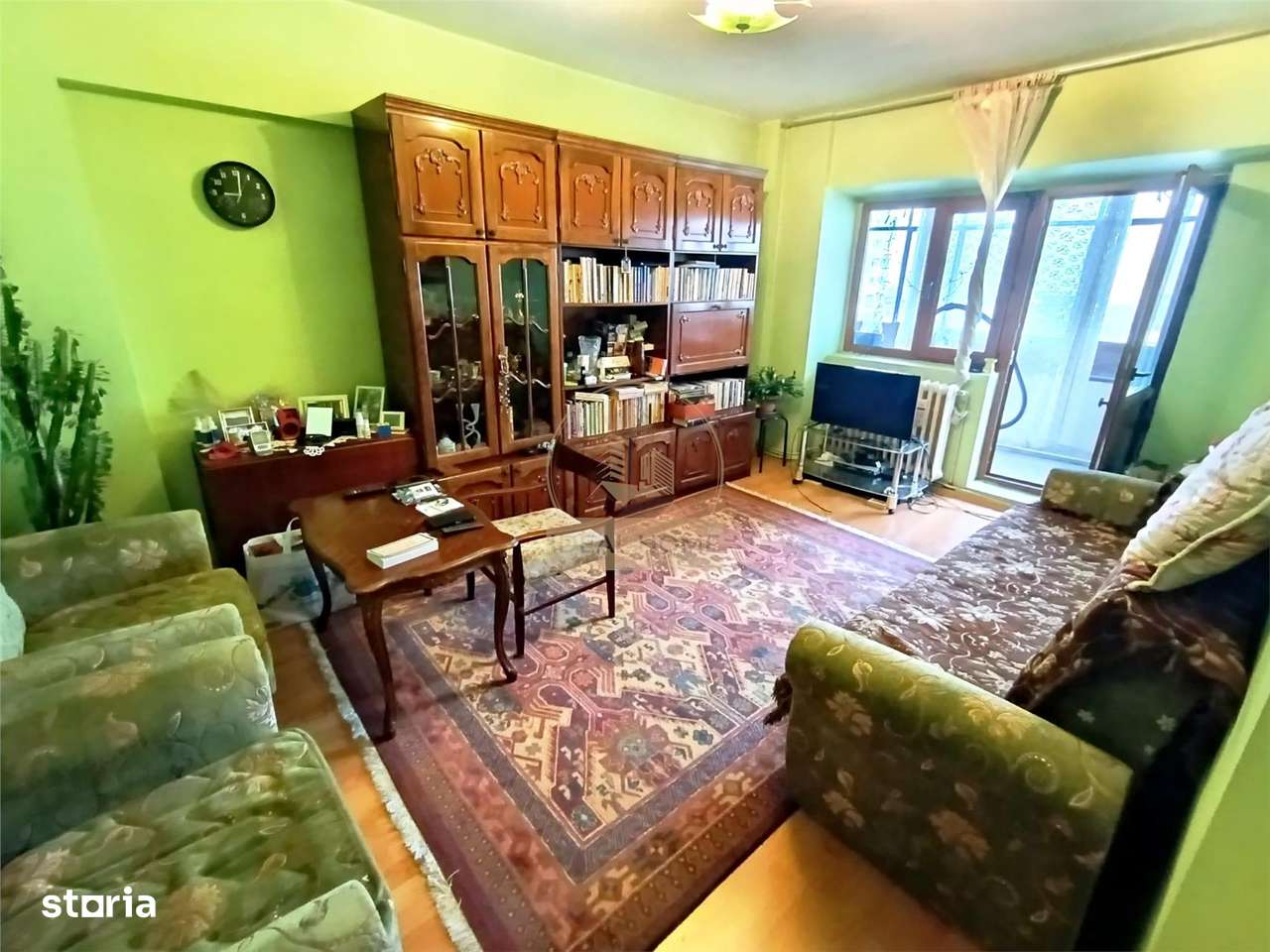 2 CAMERE DECOMANDAT - ETAJ INTERMEDIAR - MOBILAT SI UTILAT - ZONA GARA-0