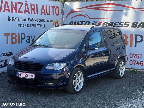 Volkswagen Touran 2.0 TDI DSG United - 17