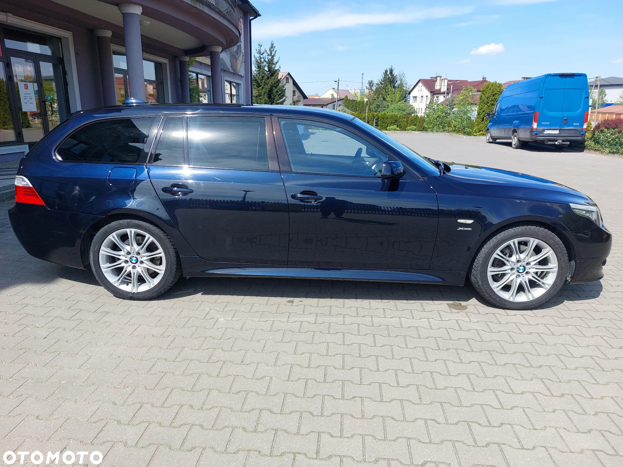 BMW Seria 5 525d xDrive Touring Edition Exclusive - 4