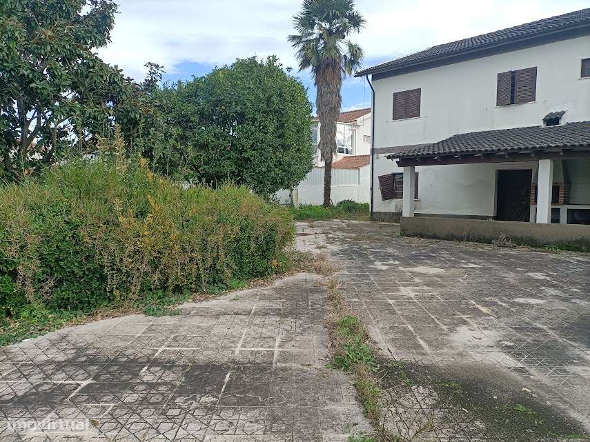 Moradia M3 com 872 m2 de terreno, Orelhudo, Cernache, Coimbra-8