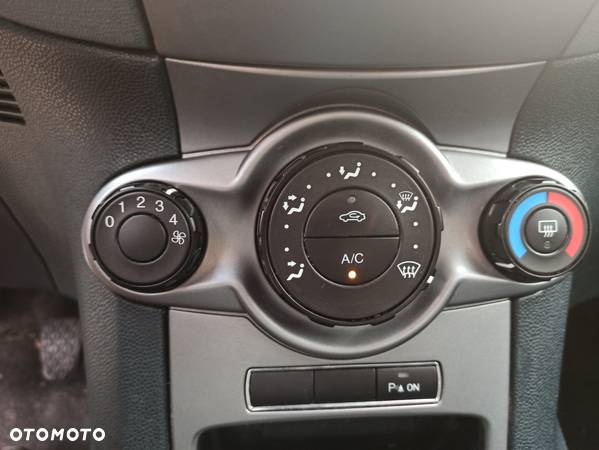 Ford Fiesta 1.25 Ambiente - 15