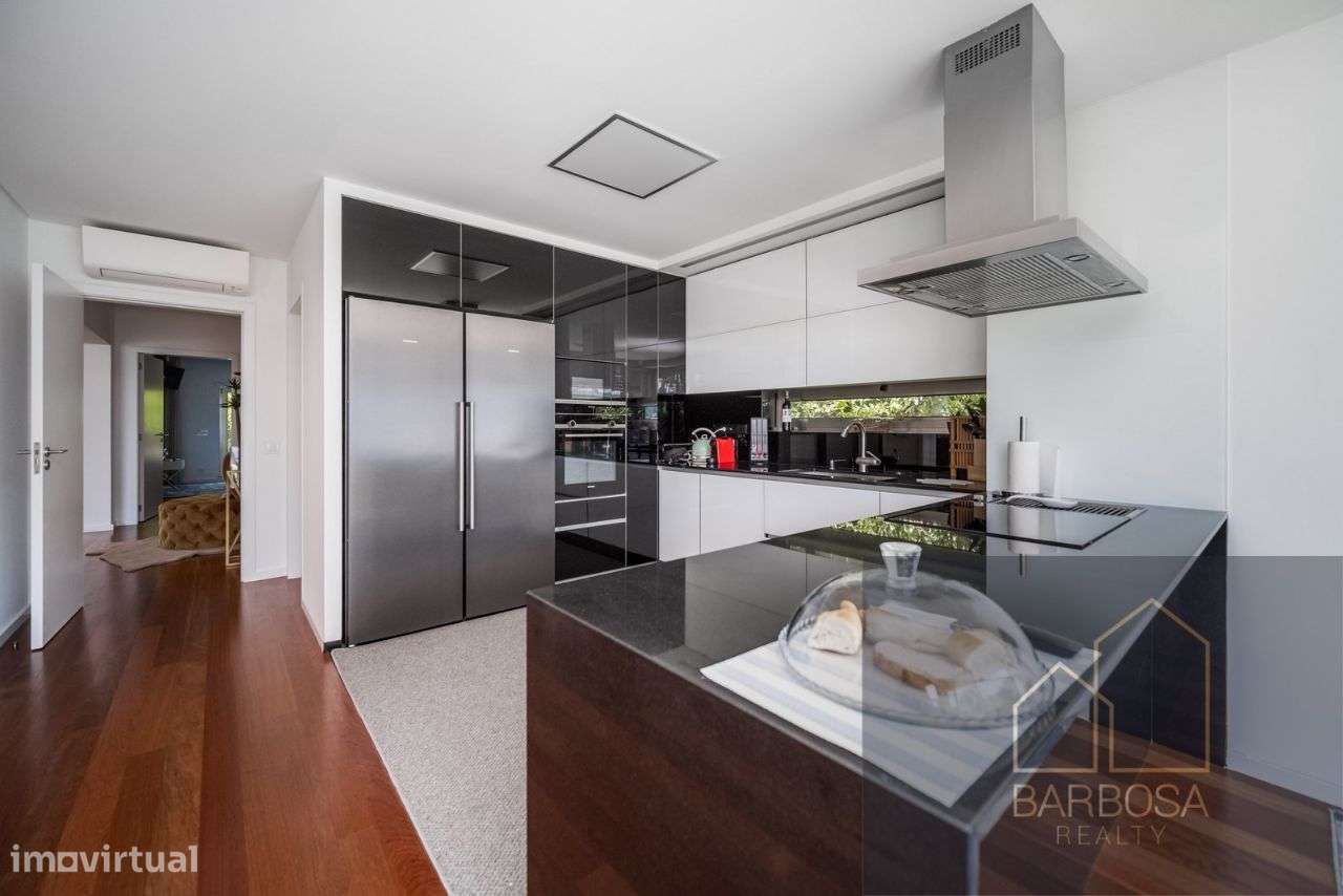 V5 Maia - 4 suites - 4 frentes - Luxo, privacidade e tranquilidade!-7