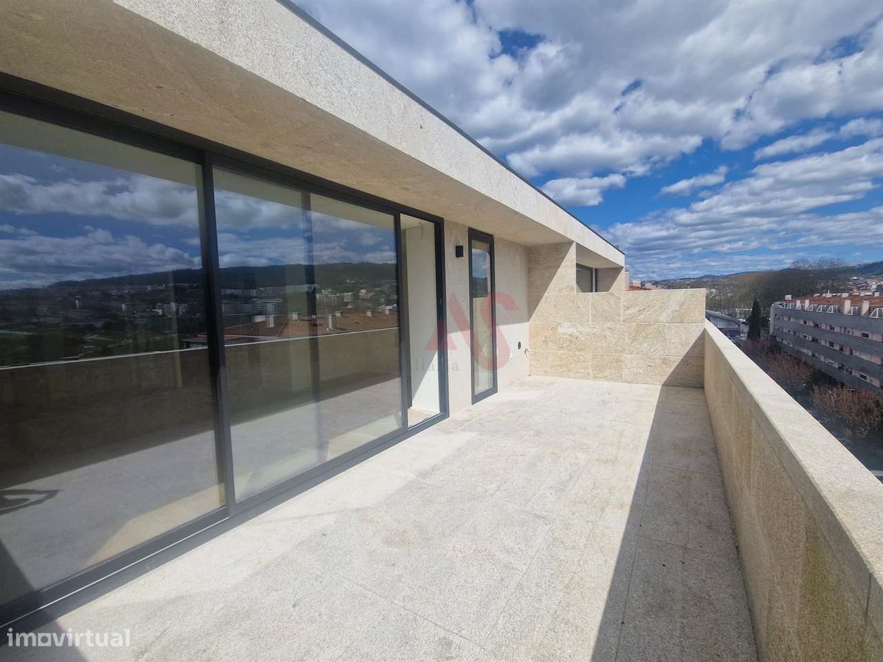 Apartamento de luxo T2 recuado em Creixomil, Guimarães - Grande imagem: 3/17