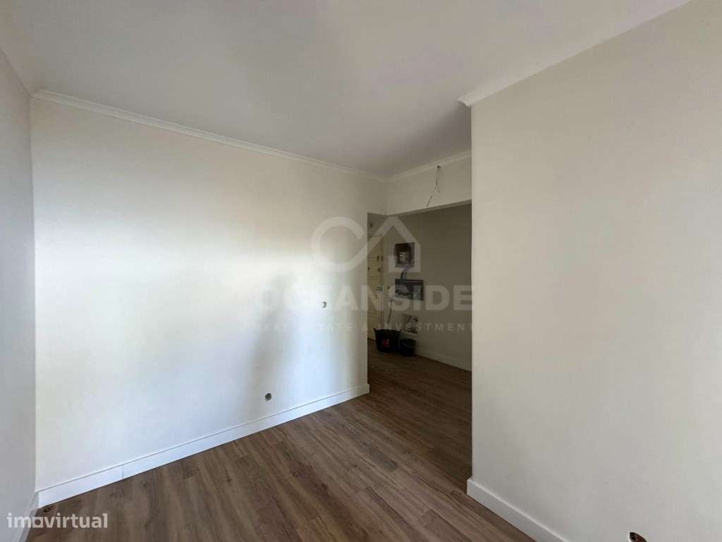 Apartamento T2 no centro de Almada-8