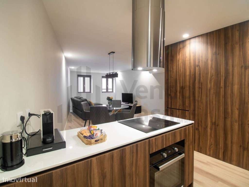 Vende-se T1 - Braga - C. Histórico-18
