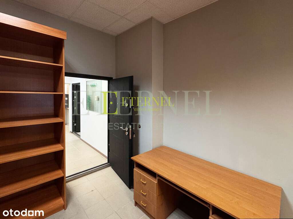 Lokal użytkowy w pasażu handlowym - Rusznikarska-11