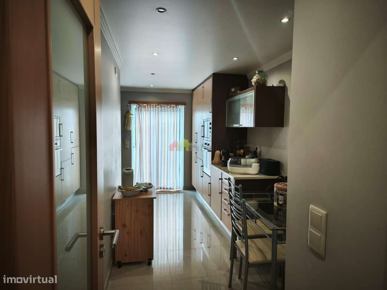 Apartamento T1 c/ terraço e garagem, Montijo-11