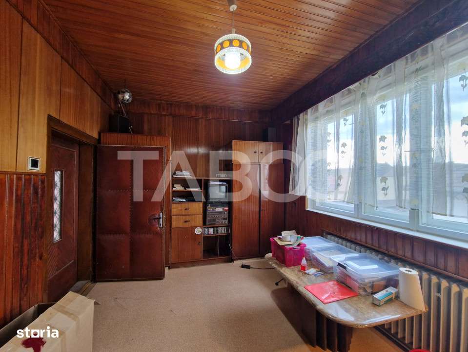 Apartament central 4 camere spatiu comercial garaj si pivnita Sibiu - Imagine principală: 5/16