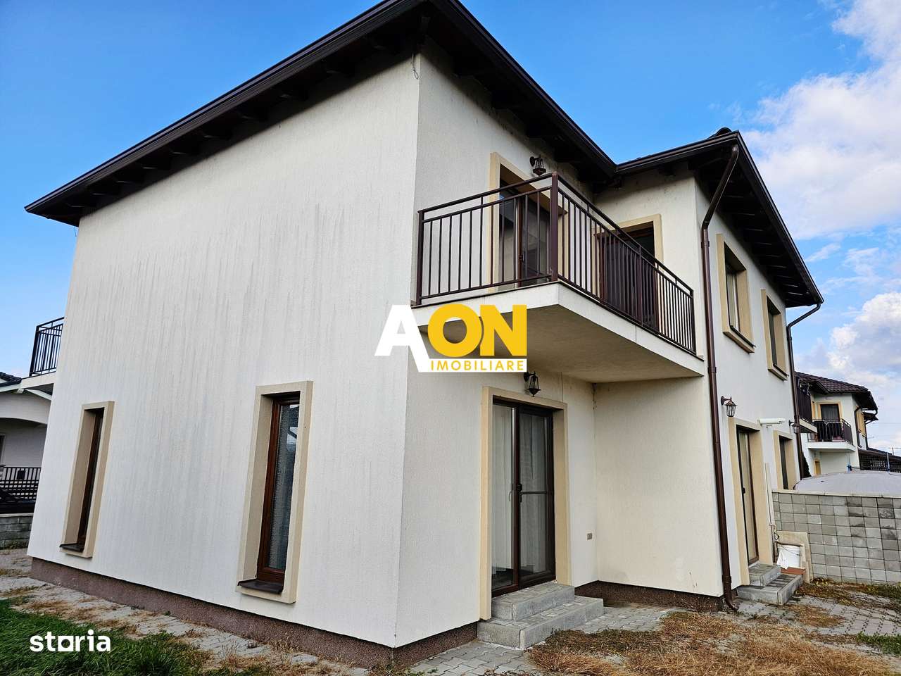 1/2 Duplex, 4 camere, mobilat, utilat, 230 mp, zona Lipoveni - Imagine principală: 4/20