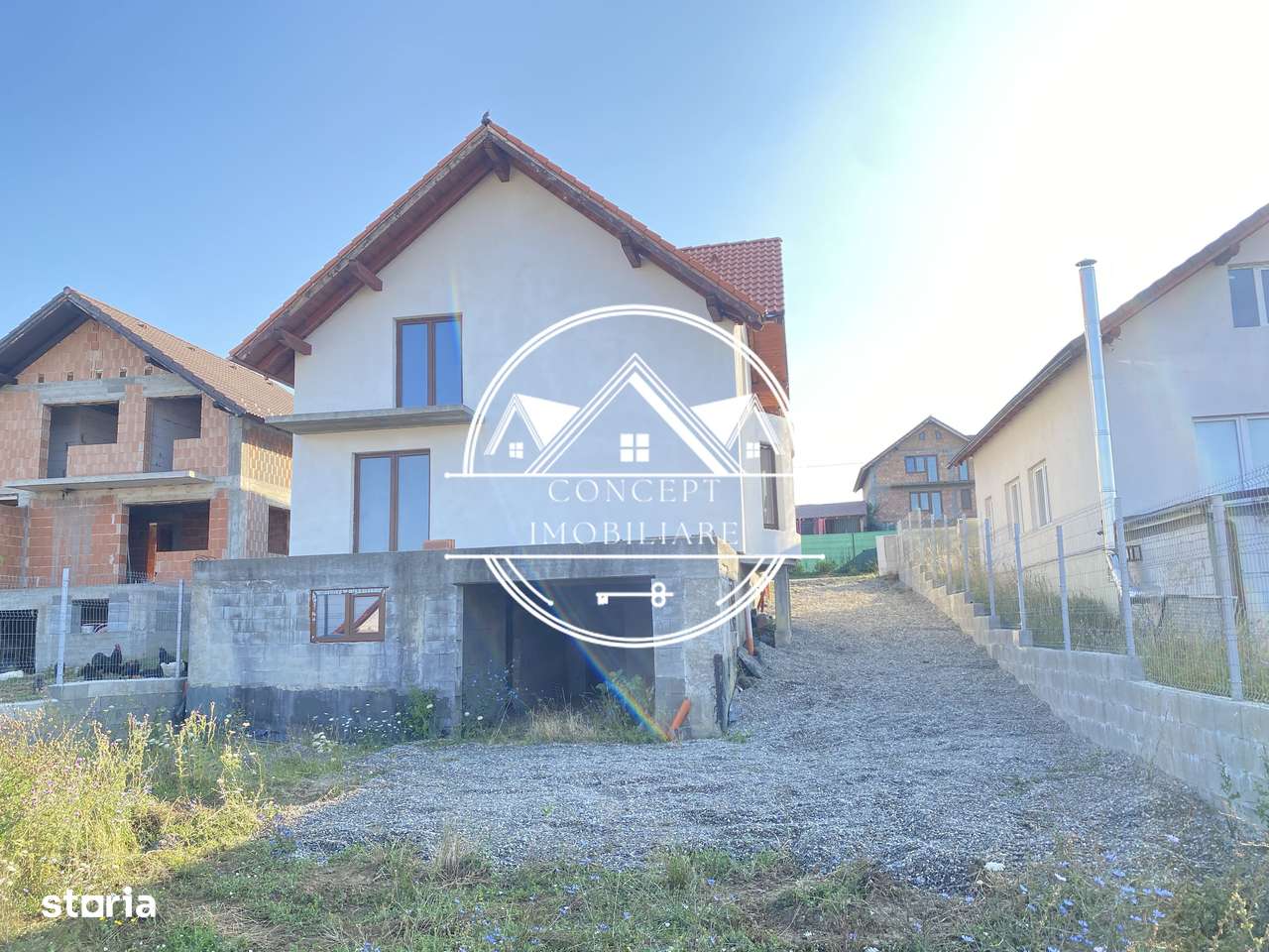 Casa de vanzare in Sibiu, de 137 mp, Demisol de 100 mp - Imagine principală: 2/17
