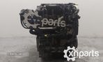 Motor PEUGEOT PARTNER Tepee 1.6 HDi Ref. 9HZ 08.10 -  Usado - 4