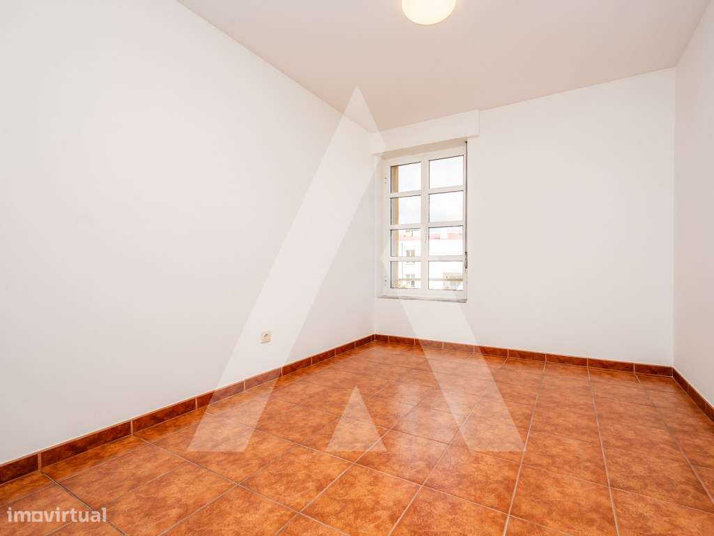 Apartamento T4 próximo ás escolas - Ovar-21
