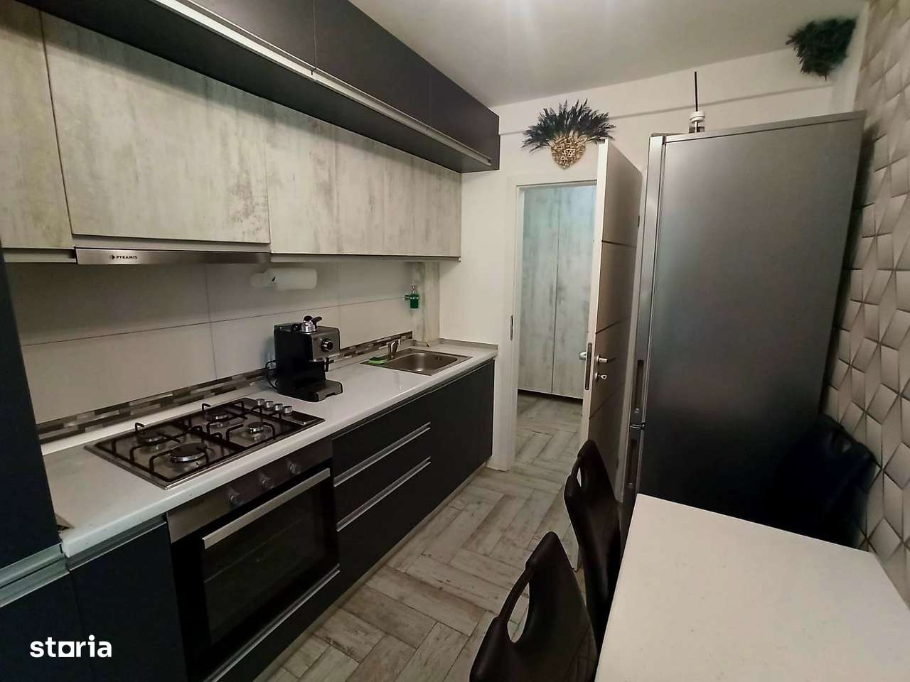 2 camere EXPO PARC , mobilat / utilat , finisaje moderne ! - Imagine principală: 4/13