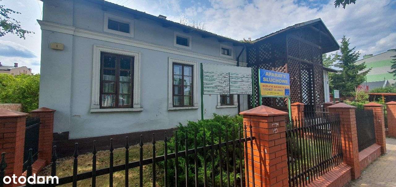 Zabytkowy dworek w centrum miasta - Pełny obrazek: 4/14