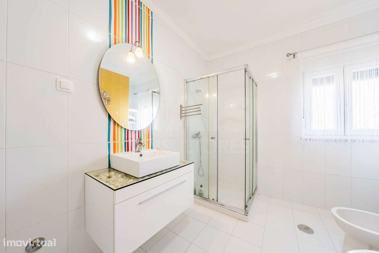 Moradia T1+3 na praia de São Martinho do Porto-8