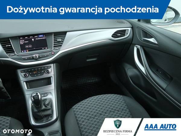 Opel Astra - 9