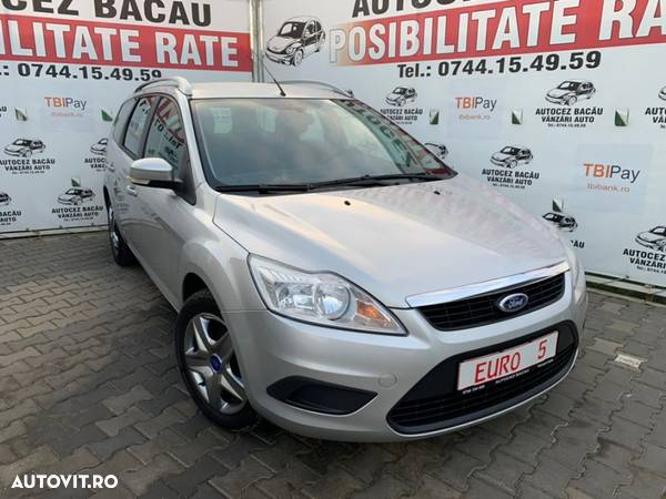 Ford Focus 1.6 - 10