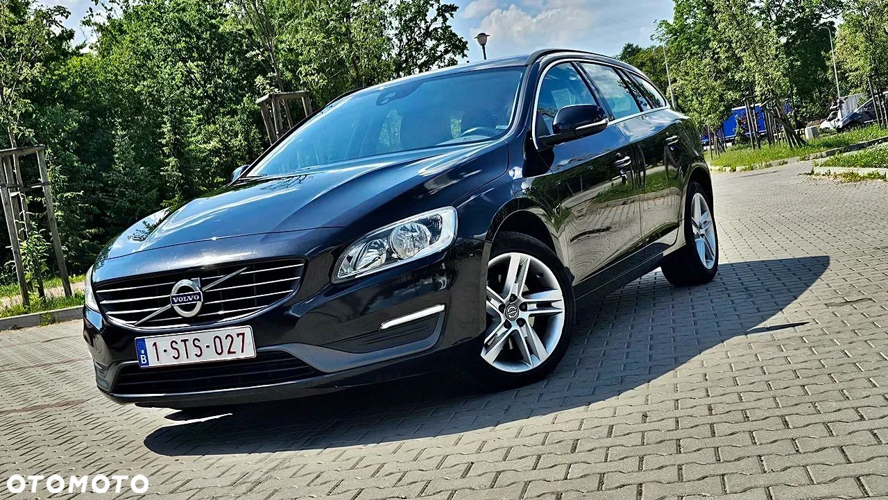 Volvo V60 D3 Momentum - 1