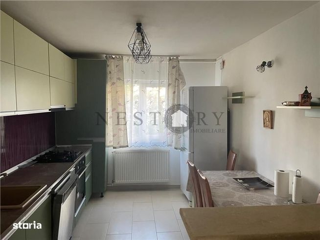 Apartament 3 camere decomandate, etaj 2, Intre Lacuri, Nirajului