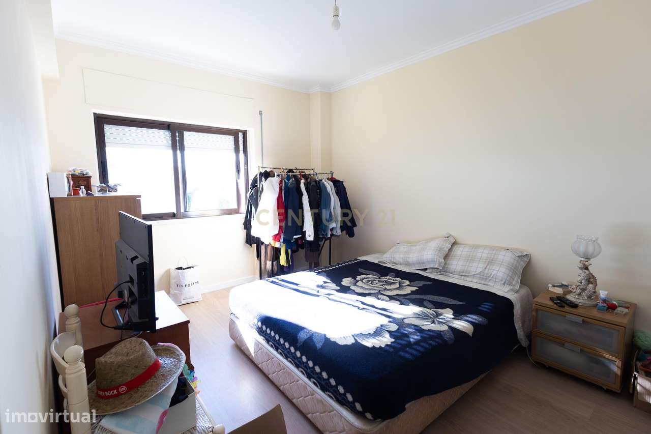 Apartamento T4 com Vista Desafogada - Grande imagem: 3/12