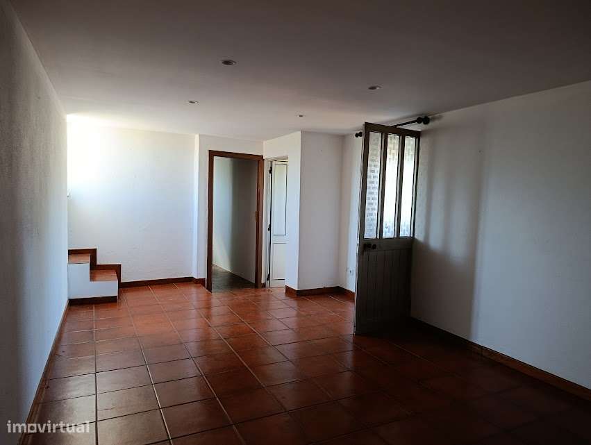 Moradia T4 p/remodelar, Póvoa, Figueira de Lorvão, a 20 km de Coimbra-21