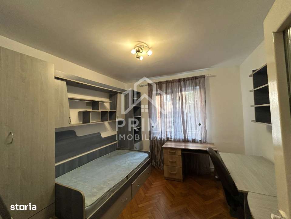 Apartament 3 camere , 80 mp , Zona Cetate - Imagine principală: 5/12