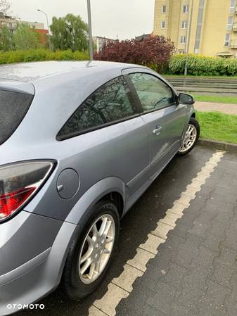 Opel Astra III GTC 1.6 Sport - 7