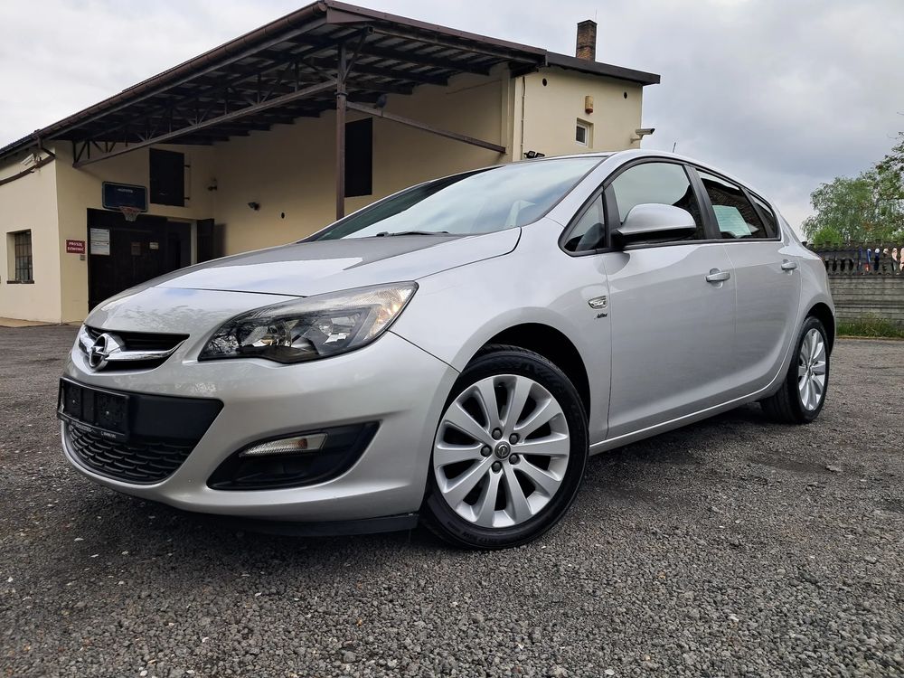 Opel Astra J 1.4 Turbo ecoFLEX Start/Stop Active 2013