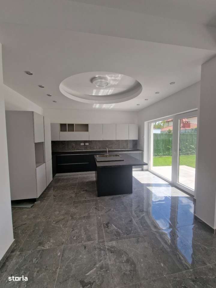 IANCU NICOLAE | BRITISH SCHOOL  | VILA CU PISCINA DISPONIBILA LA INCHI - Imagine principală: 3/19