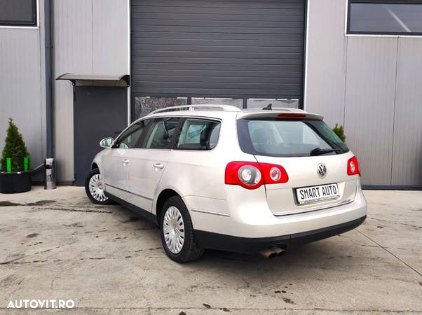 Volkswagen Passat Variant 1.8 TSI Comfortline - 7