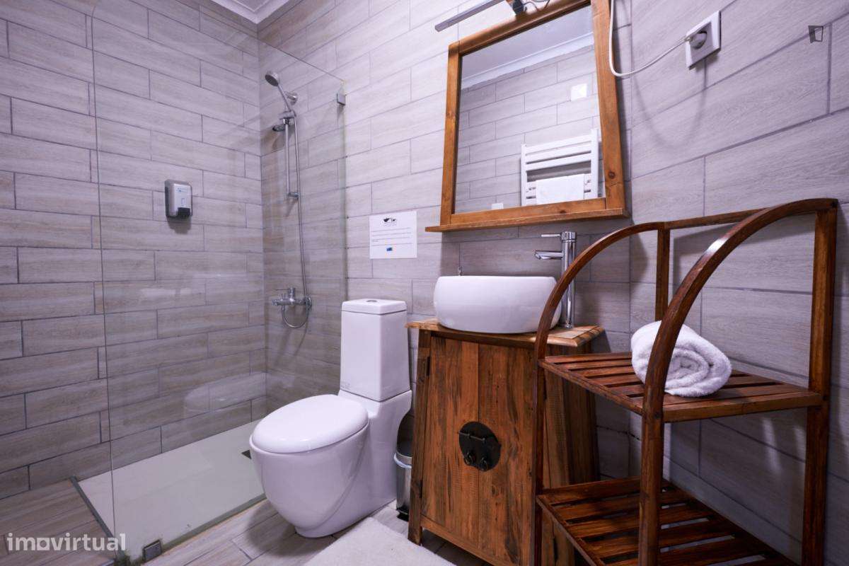 Quarto - localizado em Viseu - Grande imagem: 3/26