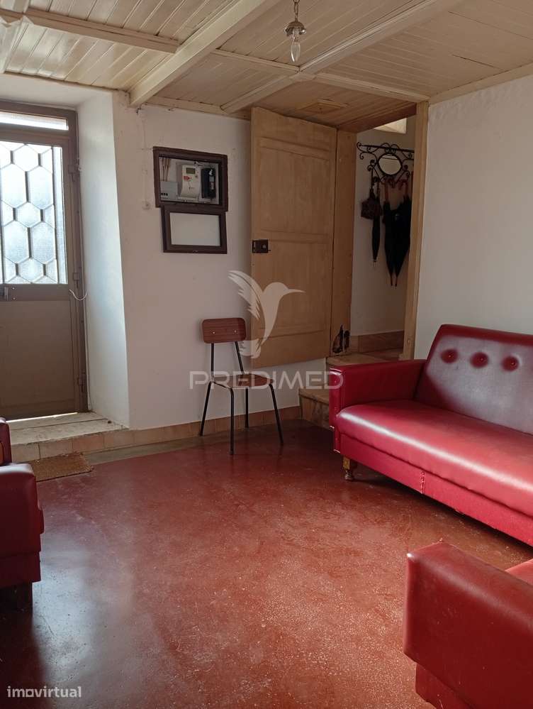 MORADIA RC E 1º ANDAR COM QUINTAL - Grande imagem: 3/40