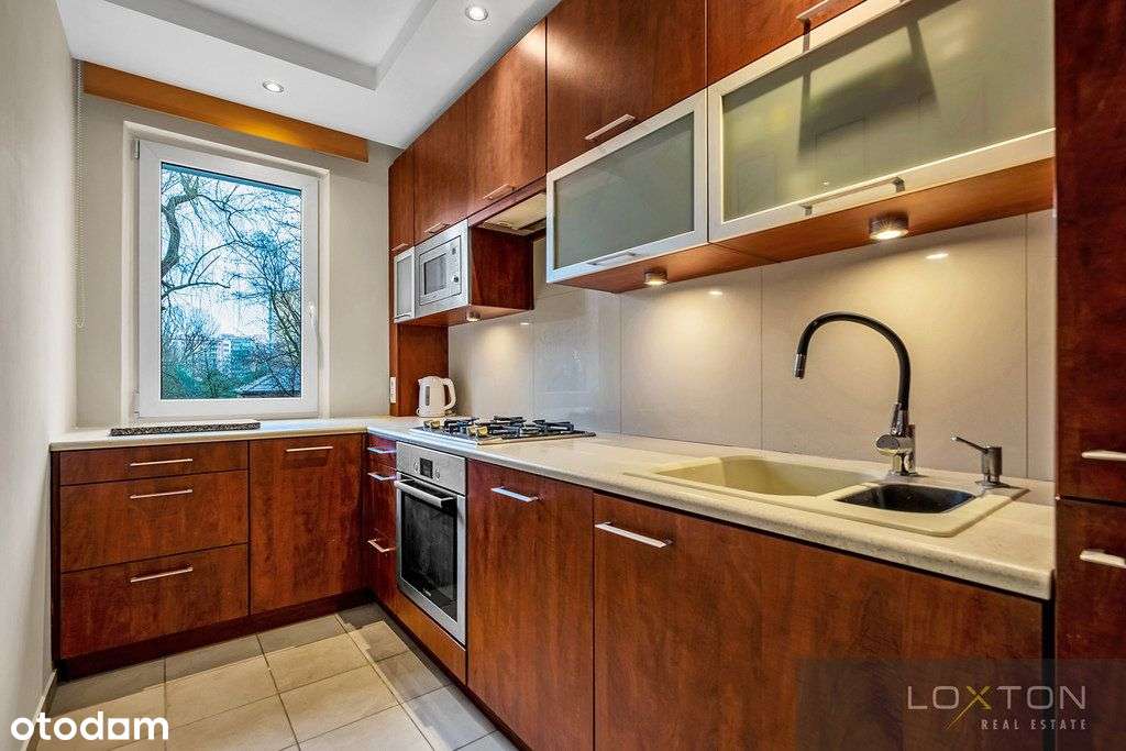 3 pokoje z garderobą na Chomiczówce-0