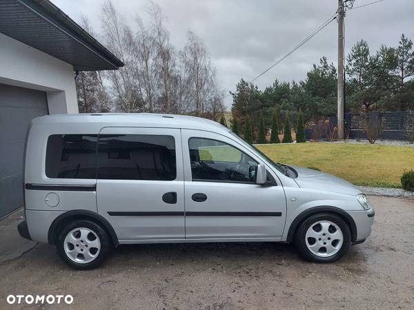 Opel Combo 1.4 Twinport Sport - 2