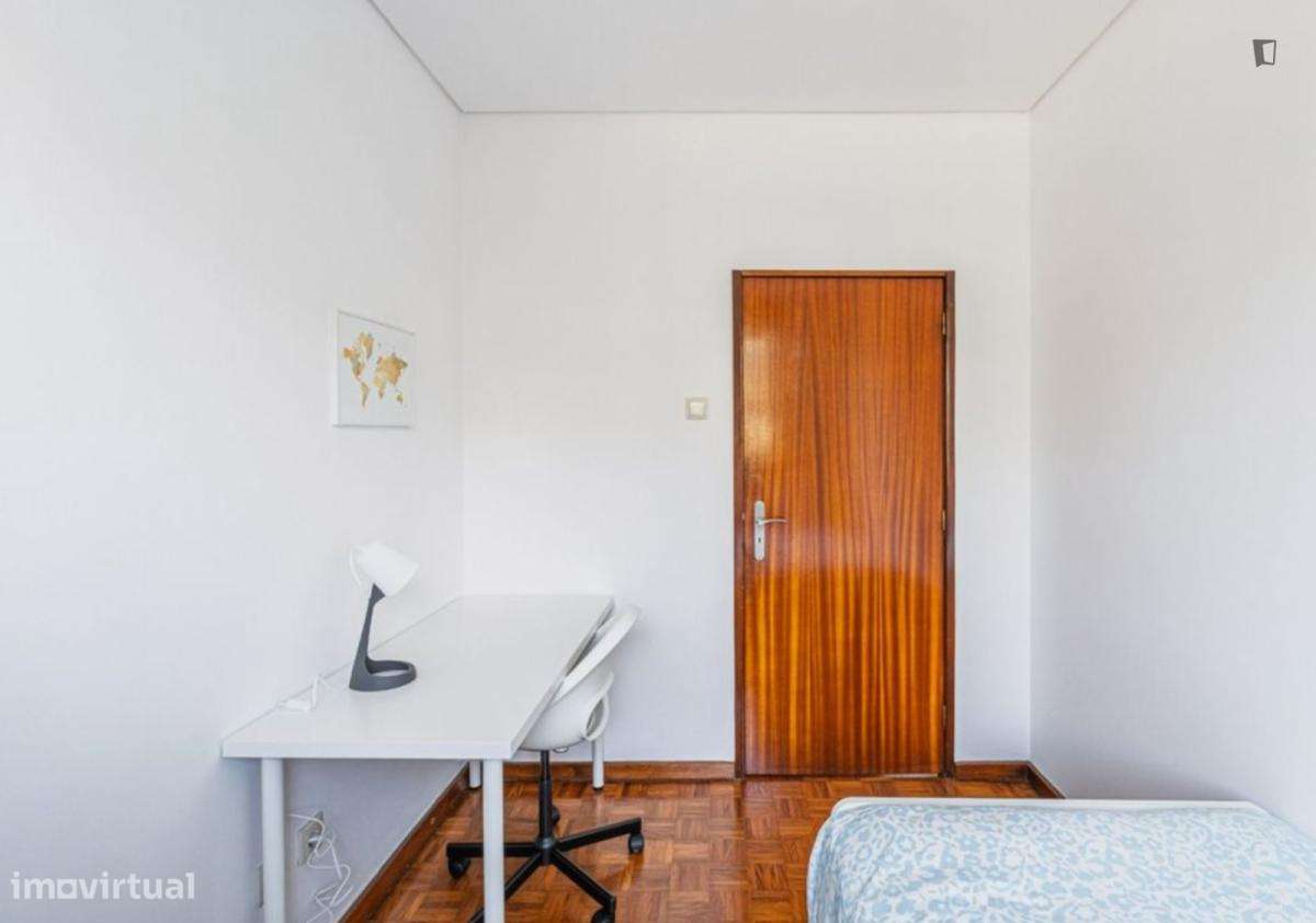 Quarto - localizado em Bonfim Porto - Grande imagem: 2/10