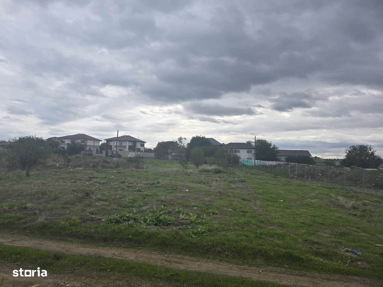 Teren de vanzare Palazu Mare zona balon - Imagine principală: 4/10