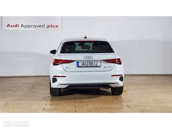 Audi A3 Sportback 30 TFSI Advanced - 4