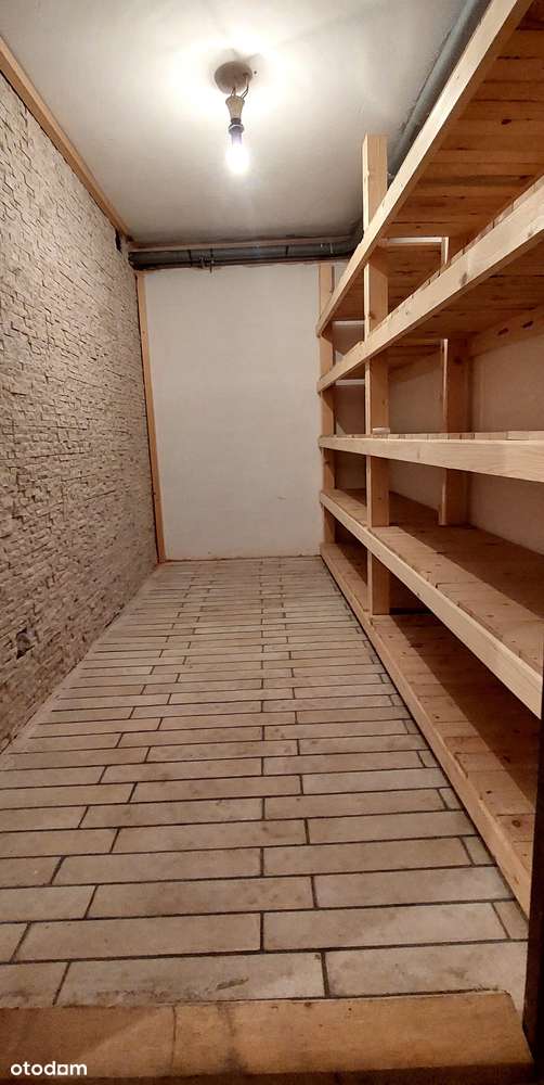 Ustroń - budynek w atrakcyjnej lokalizacji-11