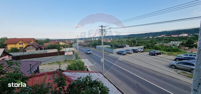 Vilă S+P+1E+M cu 7 camere de vânzare în TG. OCNA-18