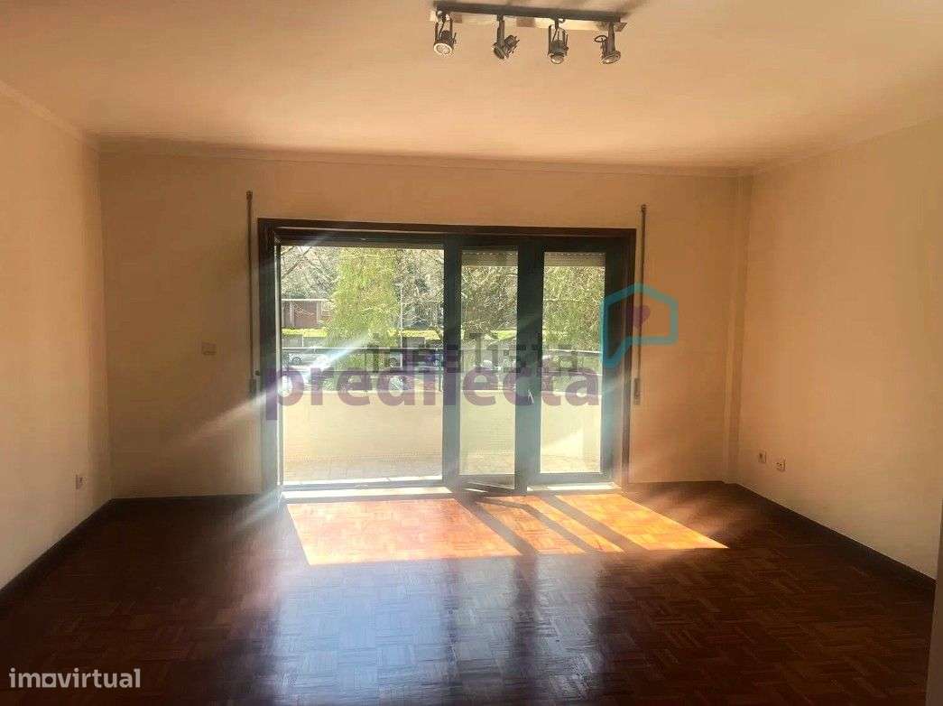 REF1259 - T2 - Metro Salgueiros, Paranhos - Grande imagem: 3/19