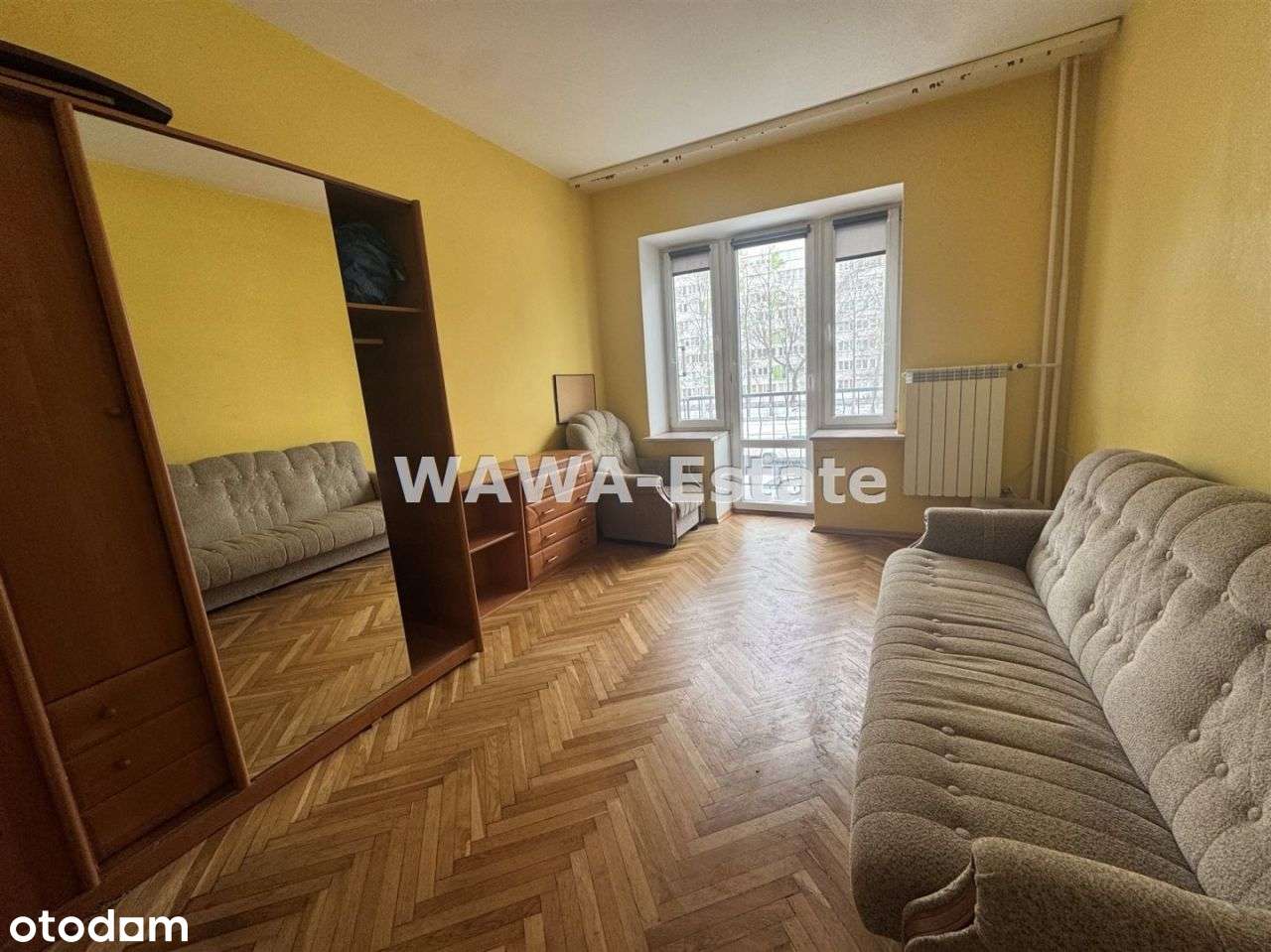 Bielany. Dwa pokoje. Balkon. Metro.-0