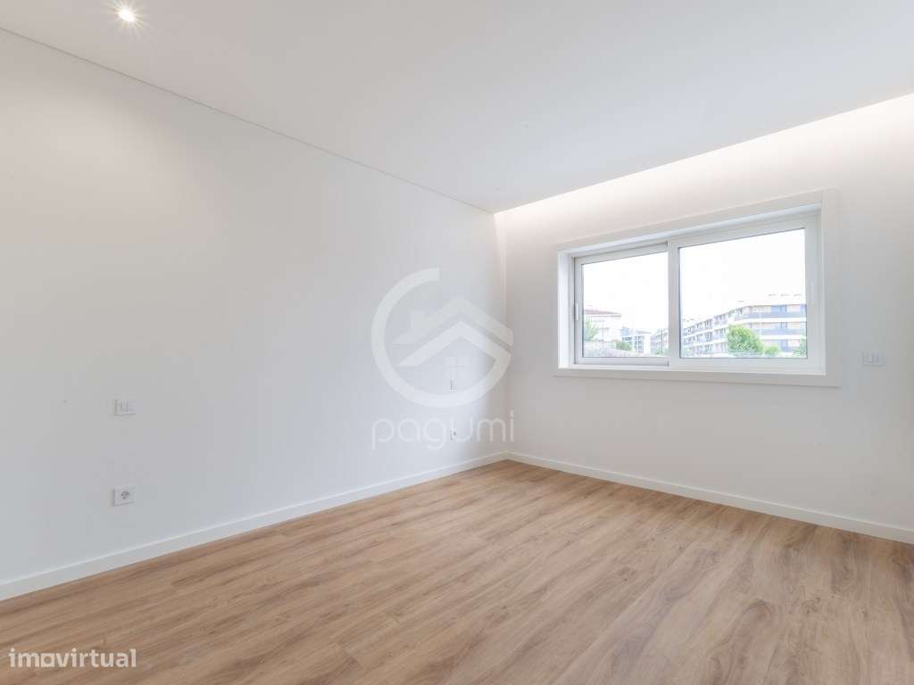 Moradia T3 Nova no Centro de Lousada - Modernidade, Espaço e Conforto-13