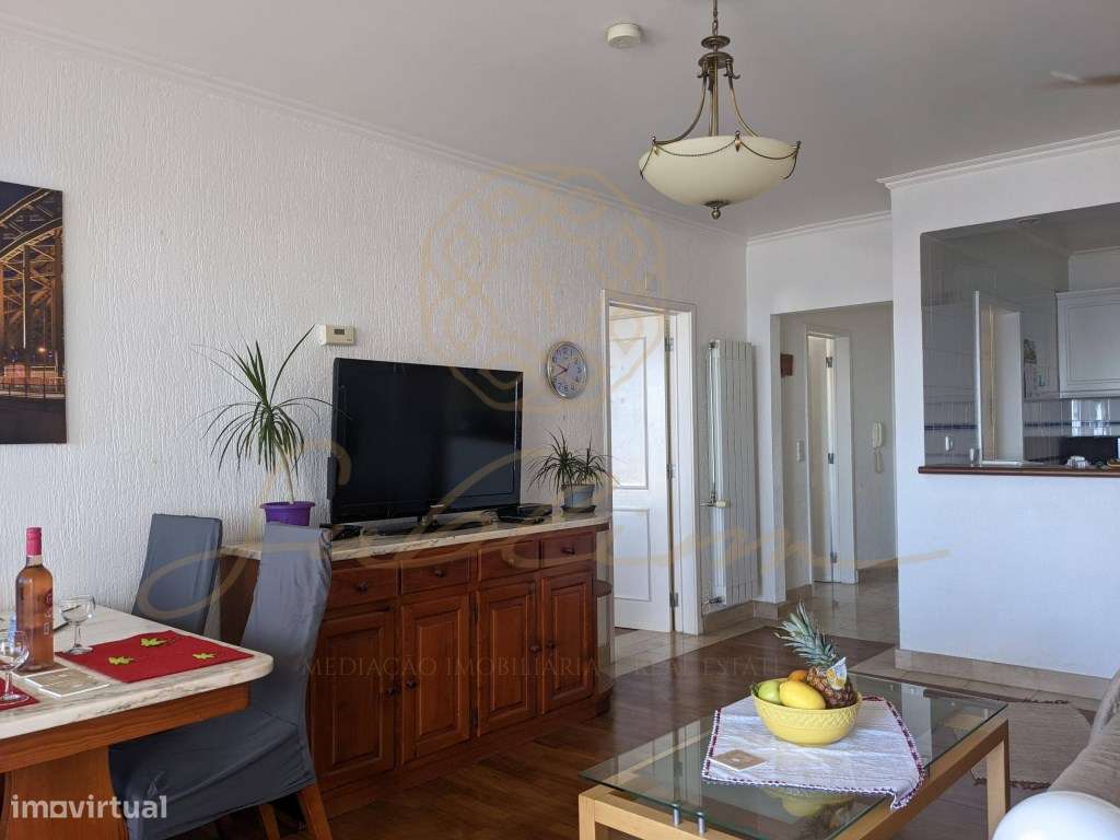 Exclusivo! Apartamento com 2 assoalhadas , Terraço e Vista Frontal ...-5