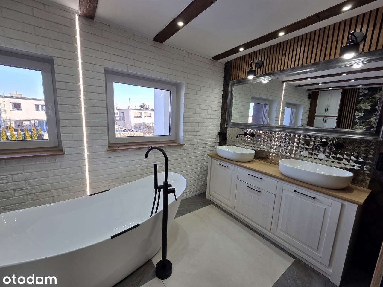 Na sprzedaż KOMFORTOWY DOM bliźniak 159 m2 - Leszno - Gronowo-12